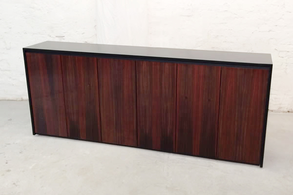Abb. Sideboard - Front Palisander - Hochglanz-Lackierung