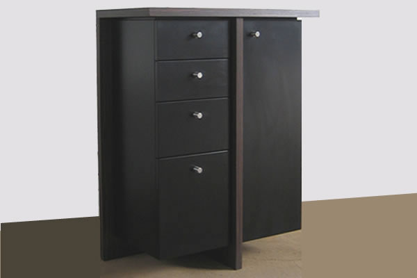 Abb. T-Board schwarz lackiert und Ebenholz
